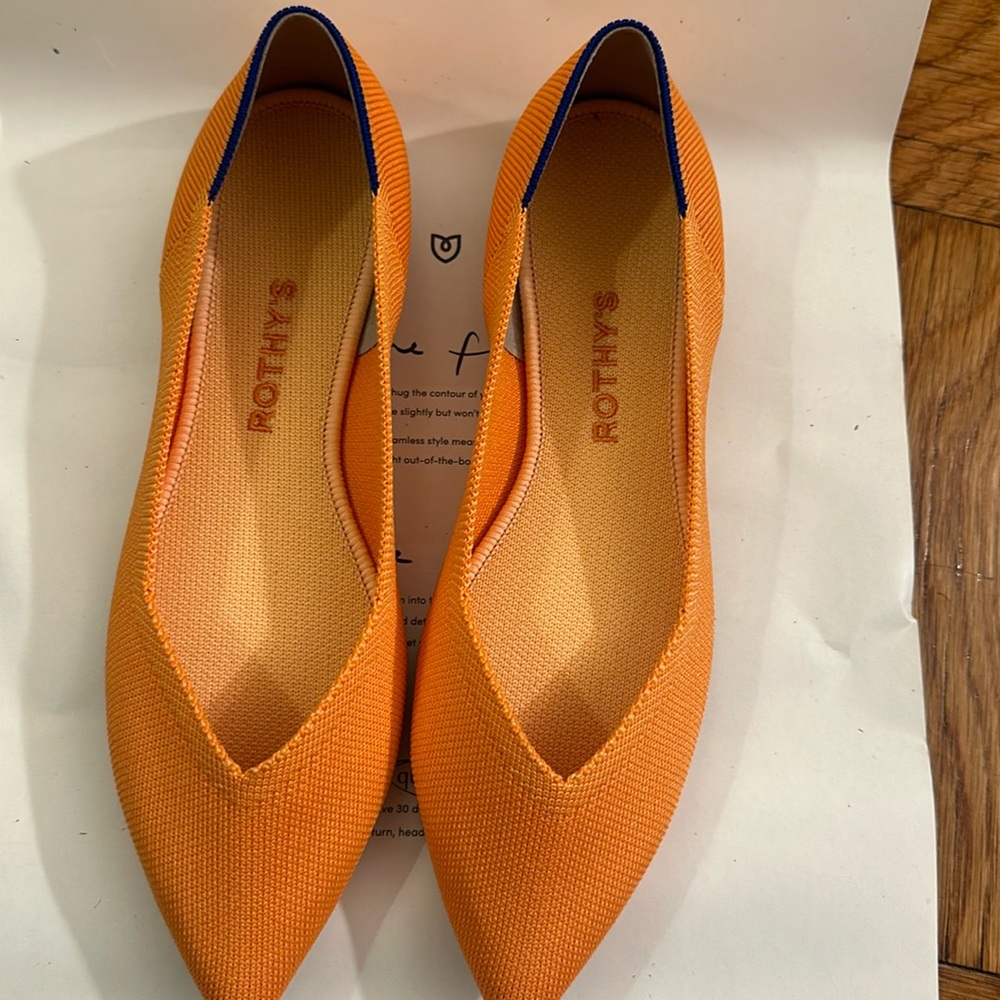 Rothys 8.5 Brand New